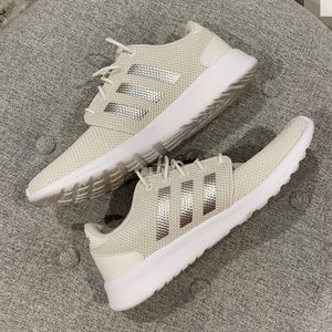Adidas QT Racer sneakers